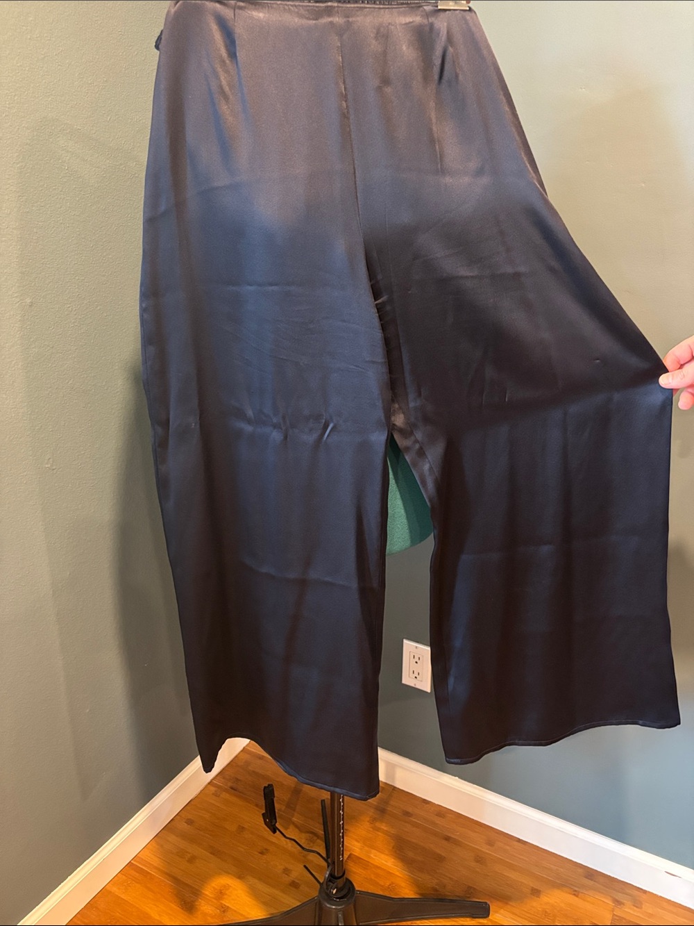 Elegant Navy 100% Silk Wide Leg Pants
